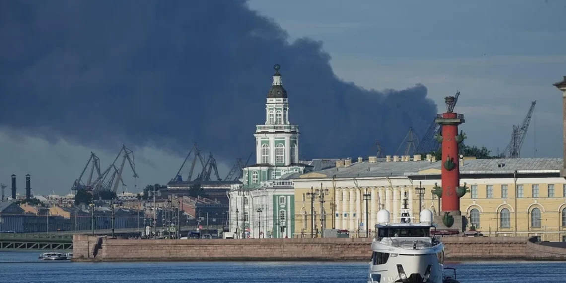 Drones ucranianos golpean el corazón energético de Rusia en un ataque a gran escala
