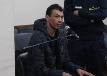 Tensión en Rawson: lo juzgan por amenazar a su tía, pero él denunció en la audiencia una red de explotación infantil contra sus hermanas