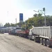 Golpe millonario en Santa Lucía: entró al baño de una estación de servicio y le robaron $2.500.000 del camión