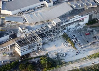 Devastador terremoto de magnitud 7.1 sacudió el suroeste de Japón: reportan al menos 50 heridos, derrumbes y miles de usuarios sin luz