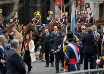 Javier Milei participa del Tedeum patrio escoltado por su nuevo Gabinete