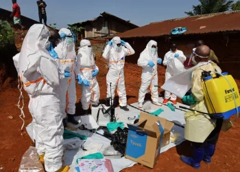 Crisis sanitaria en África: El brote de ébola en el Congo ya se cobró 864 vidas y supera los 2.000 contagios