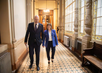El Gobierno afina la letra del proyecto de Propiedad Privada en una reunión en Casa Rosada