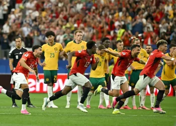 Egipto eliminó a Australia por penales y espera rival en octavos de final