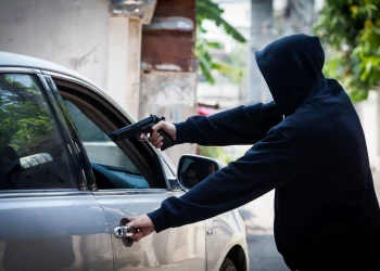 Inseguridad en Pocito: emboscaron a un chofer de Uber Moto y le robaron el vehículo, el celular y hasta las zapatillas
