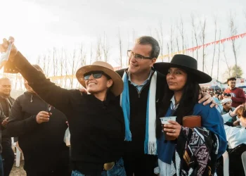 Histórica convocatoria en San Juan: Más de 20 mil personas celebraron la Fiesta Provincial del Carneo Español 2026
