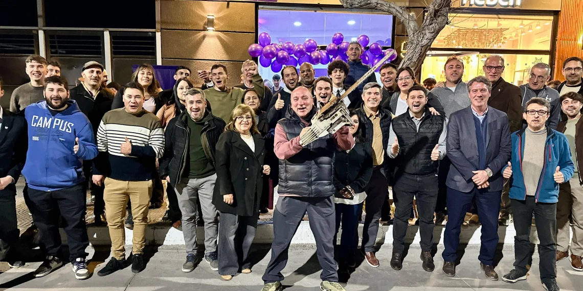 La Libertad Avanza inauguró sede en Santa Lucía y José Peluc lanzó una fuerte advertencia a los intendentes