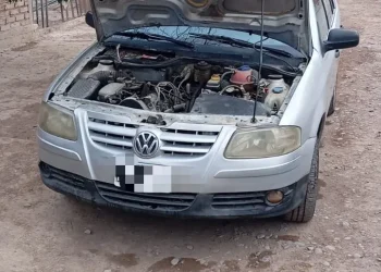 Frustraron un robo en Chimbas: intentó llevarse la batería de un auto y terminó detenido