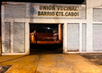 Detienen a un hombre tras robar sillas en la Unión Vecinal del Barrio Cabot