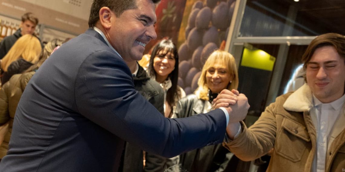 Marcelo Orrego recorrió el stand de San Juan en la Exposición Rural de Palermo