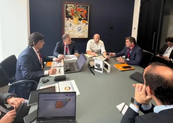 Misión en el Reino Unido: Marcelo Orrego presentó en Londres la emisión de bonos ante fondos de inversión globales