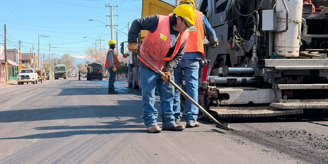 Obras en Chimbas: avanza a buen ritmo la repavimentación de la avenida Benavídez