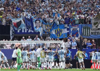 ¡A paso firme por el sueño! Argentina se enfrenta a Suiza buscando un lugar en semis