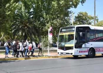 Atención usuarios: cambian los horarios de la Red Tulum por el receso invernal en San Juan