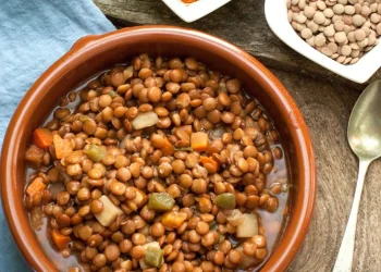Recomendaciones nutricionales para el invierno: guisos de legumbres, cítricos y consejos para fortalecer el sistema inmune