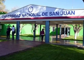 Formación universitaria: confirmaron cómo será el ingreso a la carrera de Medicina con un cursillo de tres etapa