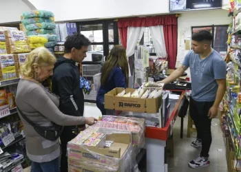 Alivio para el comercio: las ventas minoristas pymes crecieron 0,9% en junio y cortaron 13 meses de caídas ininterrumpidas