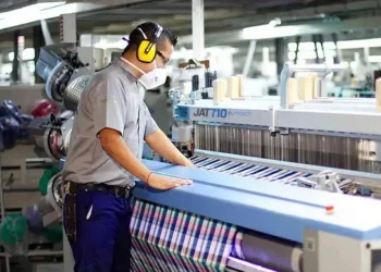 La industria textil profundiza su declive: desplome productivo y pérdida de puestos de trabajo por el bajo consumo