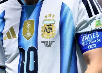 La camiseta de la Selección Argentina cambia de parches tras la final del Mundial 2026