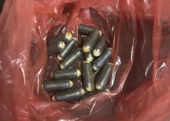 Narcotráfico: detectan a una pareja que transportaba 188 cápsulas de cocaína ingeridas en un operativo iniciado en San Juan