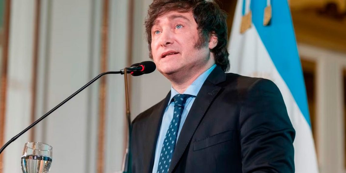 Festejos sin oportunismo político y el respaldo por Malvinas
