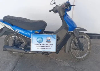 Rawson: Secuestran una moto de 110 cc con el cuadro devastado en un control policial