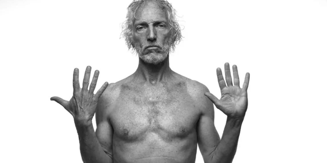 Boy Olmi llega a San Juan con «Boy»: el unipersonal íntimo que revoluciona la escena teatral argentina