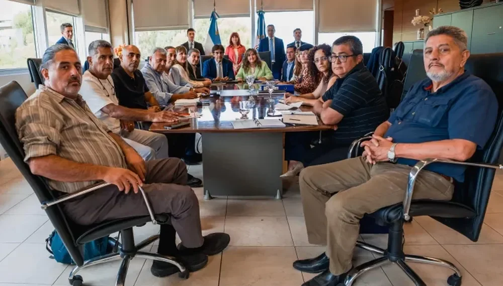 Paritaria docente: UDAP y UDA rechazaron la oferta oficial y crece la expectativa por la reunión clave de este viernes
