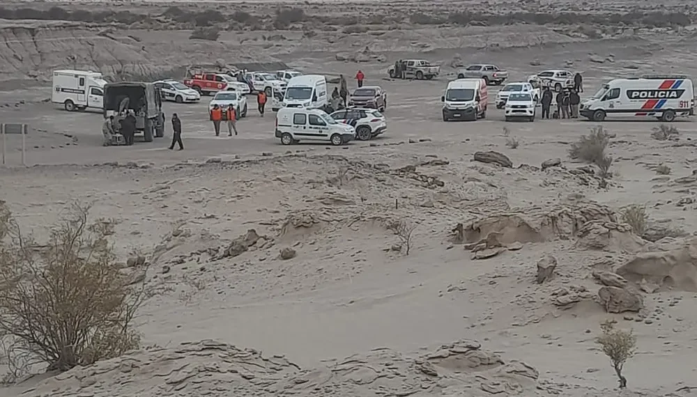 Tragedia en Ischigualasto: con un estricto operativo de seguridad, inician el rescate de los siete cuerpos del helicóptero
