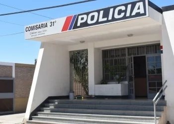 Escandalo e investigación en Las Chacritas: detuvieron a cinco policías acusados de golpear y fracturar a un detenido en la Comisaría 31ra