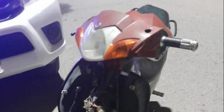 Persecución en Rawson: atrapó la Policía a un adolescente de 17 años tras el robo de una motocicleta