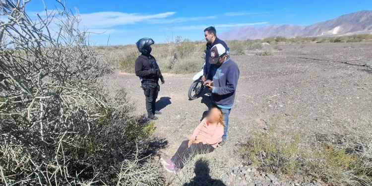 Tensión y alivio en La Bebida: hallaron sana y salva a una abuela de 84 años con Alzheimer que se perdió en un descampado