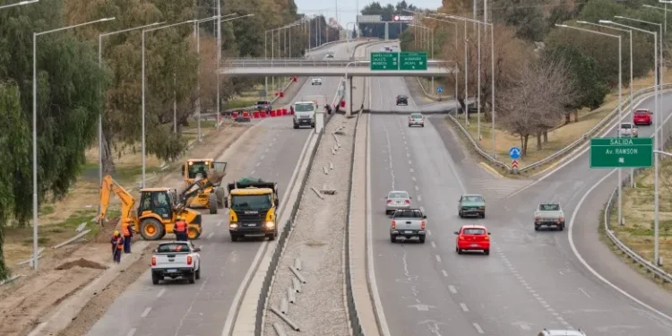 La repavimentación de Avenida Circunvalación suma un nuevo frente de obras en el anillo interno