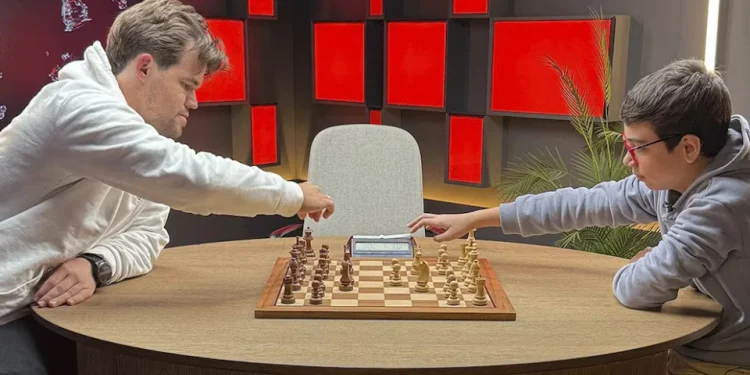 Hazaña histórica: a sus 12 años, Faustino Oro venció al número uno del mundo, Magnus Carlsen