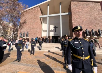 Emotivo y multitudinario último adiós a los héroes de Valle Fértil: así es el histórico cortejo fúnebre en San Juan