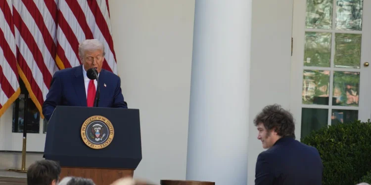 Estados Unidos abrió una cuota de emergencia de 300.000 toneladas de carne vacuna pero dejó afuera a la Argentina