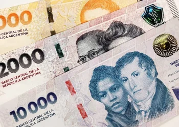 El Gobierno convocó al Consejo del Salario: definirán un nuevo piso salarial y las prestaciones por desempleo