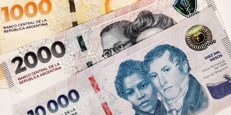 El Gobierno convocó al Consejo del Salario: definirán un nuevo piso salarial y las prestaciones por desempleo