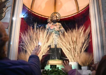 Mosaico de fe: la fascinante historia de cómo San Cayetano nació en Italia y terminó convertido en el santo más argentino