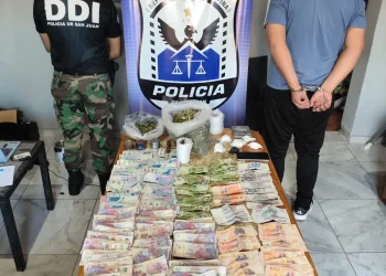 Cayeron el «Pato» Díaz y su kiosco de droga en Rawson: secuestran cocaína, marihuana y dinero en efectivo