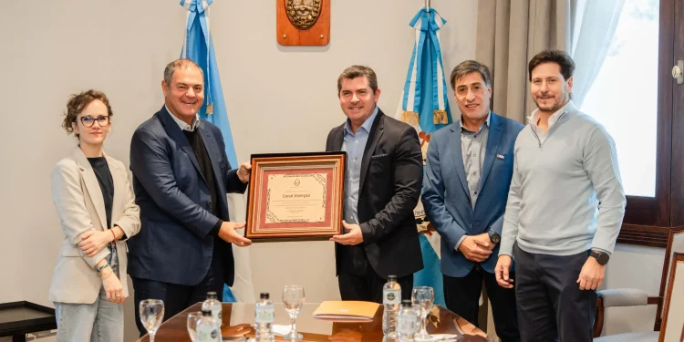 Marcelo Orrego recibió a las autoridades del Grupo Corven tras la inauguración de un nuevo parque solar en Calingasta