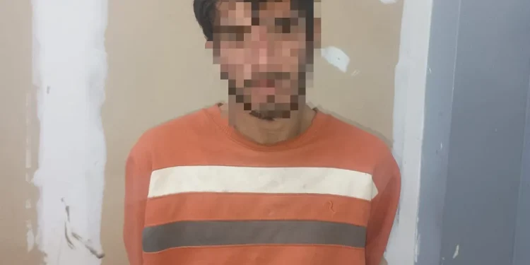 Trepó las paredes del taller vecino para robar cables y el motor de un aire: fue atrapado en el Teresa de Calcuta