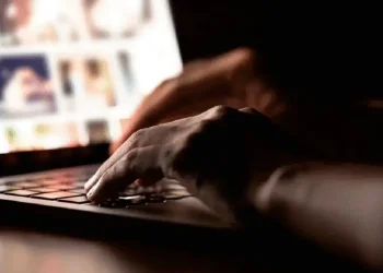 Alerta internacional: investigan a un sanjuanino tras un reporte de Google por tenencia de material de abuso infantil
