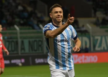 Racing venció a Belgrano por la mínima y se metió en cuartos de final de la Copa Argentina