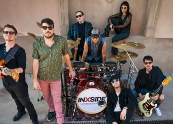 Viaje directo a los años 90: «Inxs Side», la potente banda tributo a INXS, desembarcará en el Cine Teatro Municipal