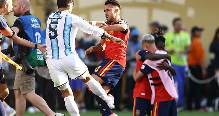 Duro fallo de la FIFA: sanción récord a Leandro Paredes y Nahuel Molina por los incidentes en la final del Mundial