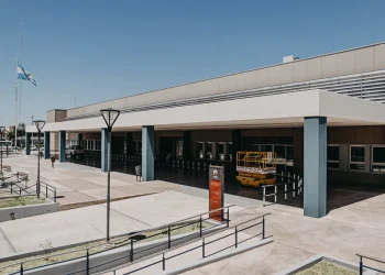 Héroes con uniforme: un niño de 4 años se ahogó con comida y policías le salvaron la vida camino al hospital