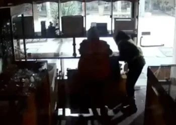 Robo millonario en una joyería: detuvieron a dos menores y recuperaron la totalidad del botín