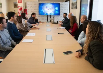 El Estado y las empresas de San Juan buscan una hoja de ruta para el uso responsable de la IA