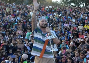 Llega una nueva edición del «Omegazo Niño Fest»: la banda cuartetera prepara un mega festejo con chocolate, shows y sorteos en Plaza Distéfano